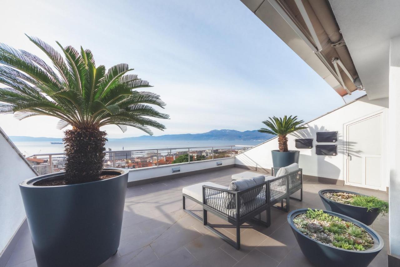Penthouse Belvedere City View With Private Parking Rijeka Dış mekan fotoğraf