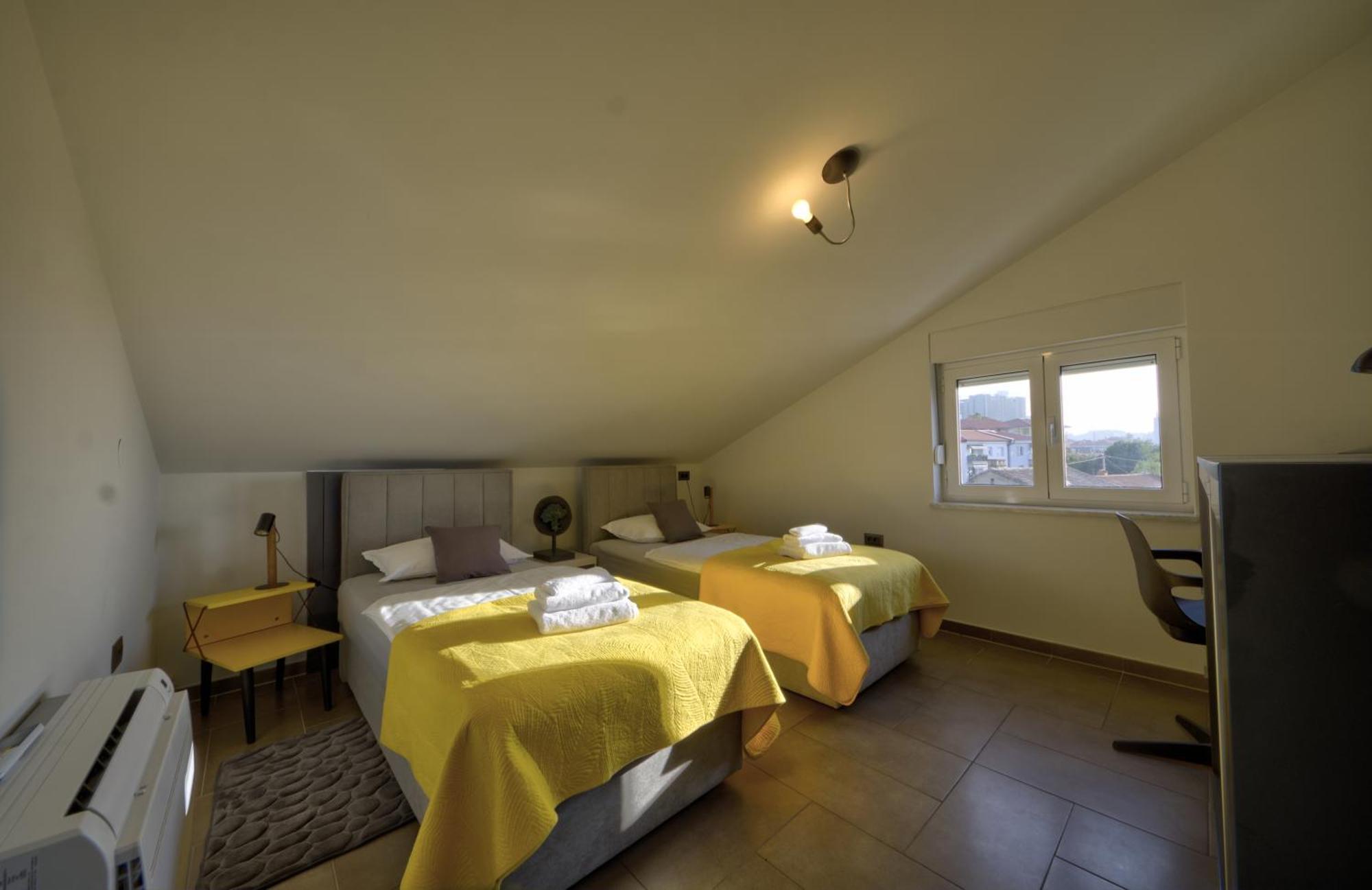 Penthouse Belvedere City View With Private Parking Rijeka Dış mekan fotoğraf