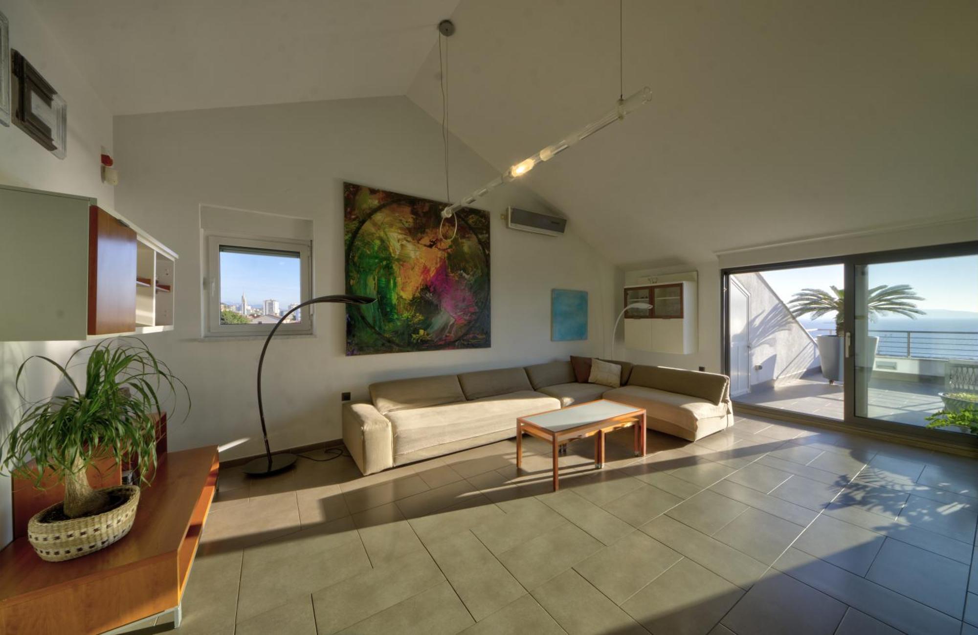Penthouse Belvedere City View With Private Parking Rijeka Dış mekan fotoğraf